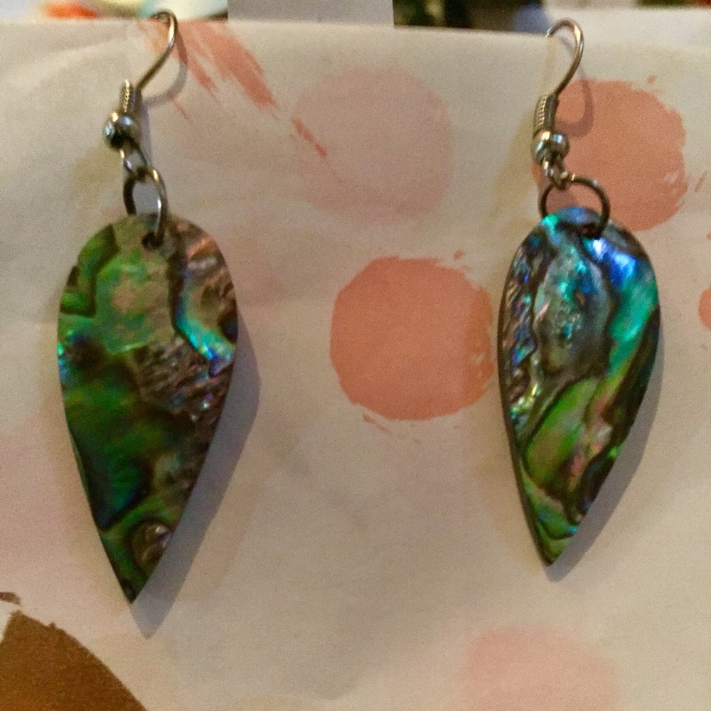 Coral shell earrings (handcrafted)